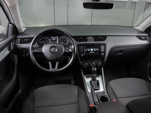 Skoda Octavia III (A7) с пробегом 2017 года, цена 1 600 000 рублей, 151421 км, лифтбек, Автокод Объявления