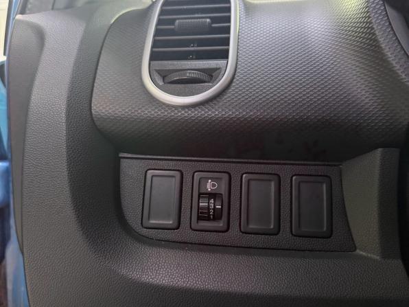 Suzuki Splash I Рестайлинг с пробегом 2012 года, цена 590 000 рублей, 306055 км, хэтчбек, Автокод Объявления