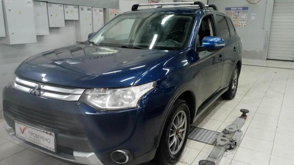 Mitsubishi Outlander III Рестайлинг Санкт-Петербург  - изображение 4
