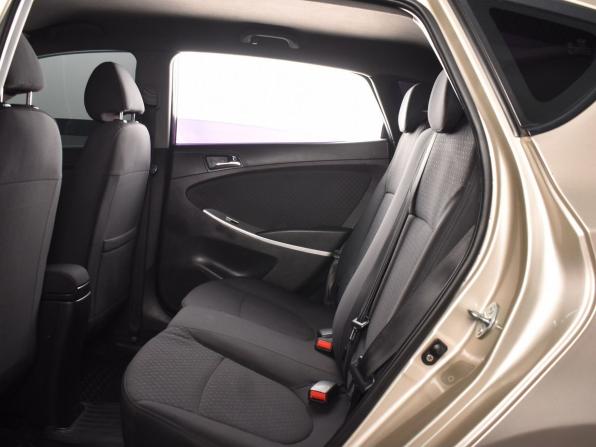Hyundai Solaris I с пробегом 2012 года, цена 649 999 рублей, 266515 км, хэтчбек, Автокод Объявления