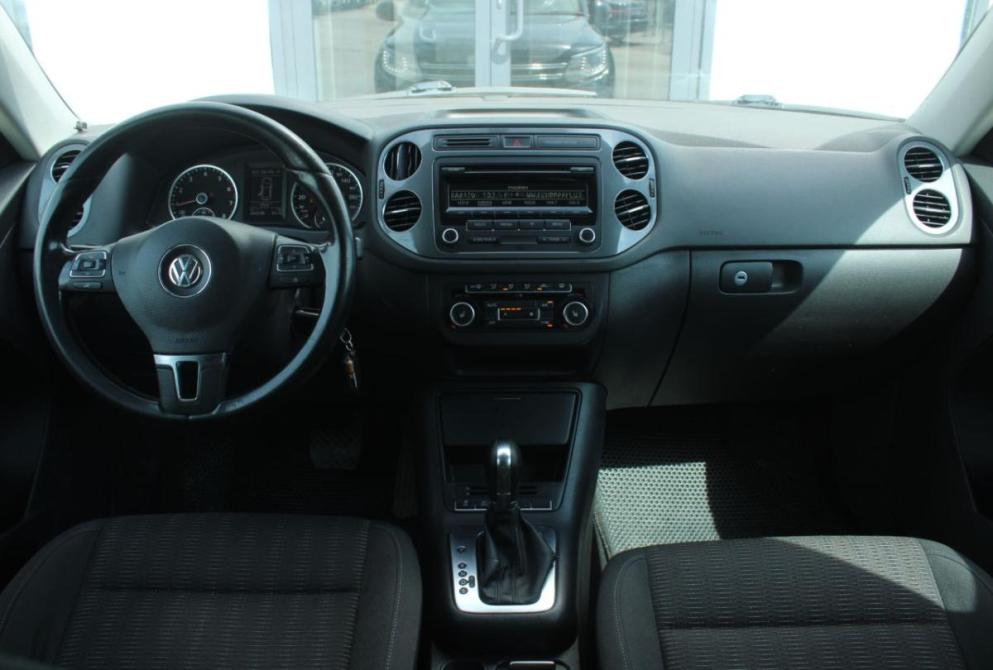 Volkswagen Tiguan I Рестайлинг Саратов  - изображение 16