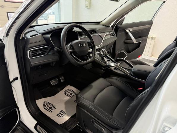 Geely Atlas Pro с пробегом 2022 года, цена 1 820 000 рублей, 32084 км, внедорожник, Автокод Объявления
