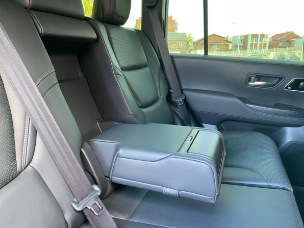 Toyota Land Cruiser 300 Series с пробегом 2021 года, цена 9 990 000 рублей, 50650 км, внедорожник, Автокод Объявления