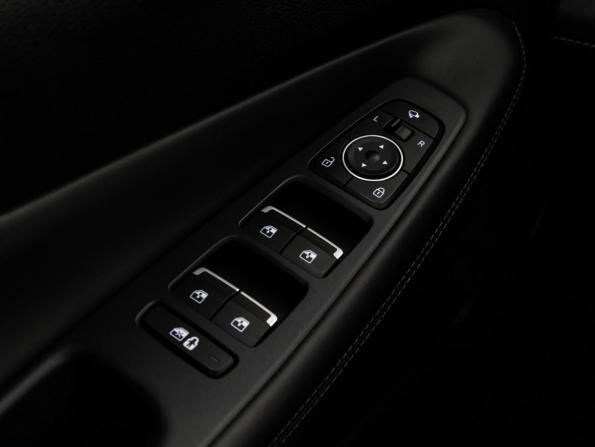 Hyundai Santa Fe IV Рестайлинг с пробегом 2020 года, цена 3 599 000 рублей, 65700 км, внедорожник, Автокод Объявления