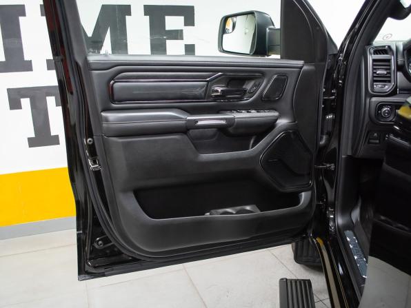 Ram 1500 V с пробегом 2022 года, цена 8 699 000 рублей, 8186 км, offers.body_type.unknown, Автокод Объявления