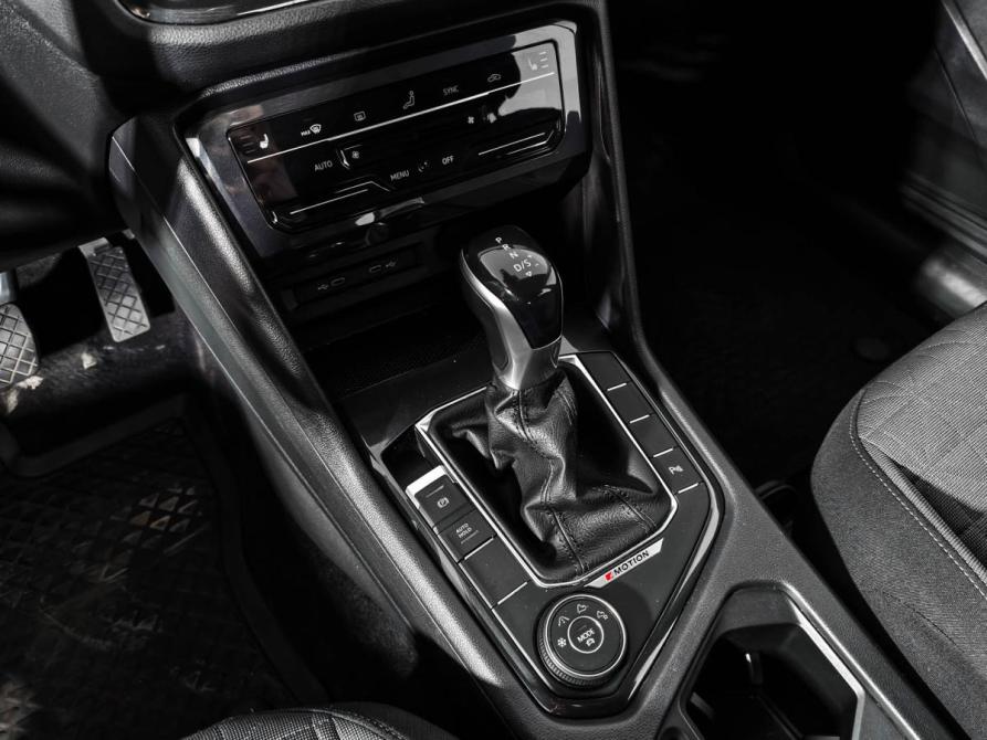 Volkswagen Tiguan II Рестайлинг Санкт-Петербург  - изображение 11