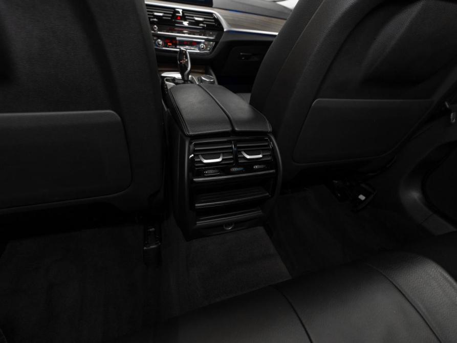 BMW 5 серии VII (G30/G31/G38) Москва  - изображение 16