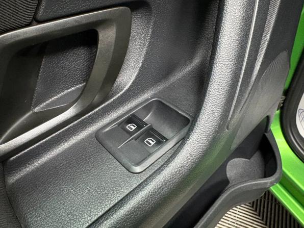 Skoda Fabia II Рестайлинг с пробегом 2010 года, цена 806 000 рублей, 146904 км, хэтчбек, Автокод Объявления