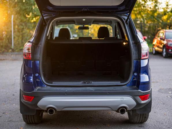 Ford Kuga II Рестайлинг с пробегом 2018 года, цена 1 399 000 рублей, 98826 км, внедорожник, Автокод Объявления