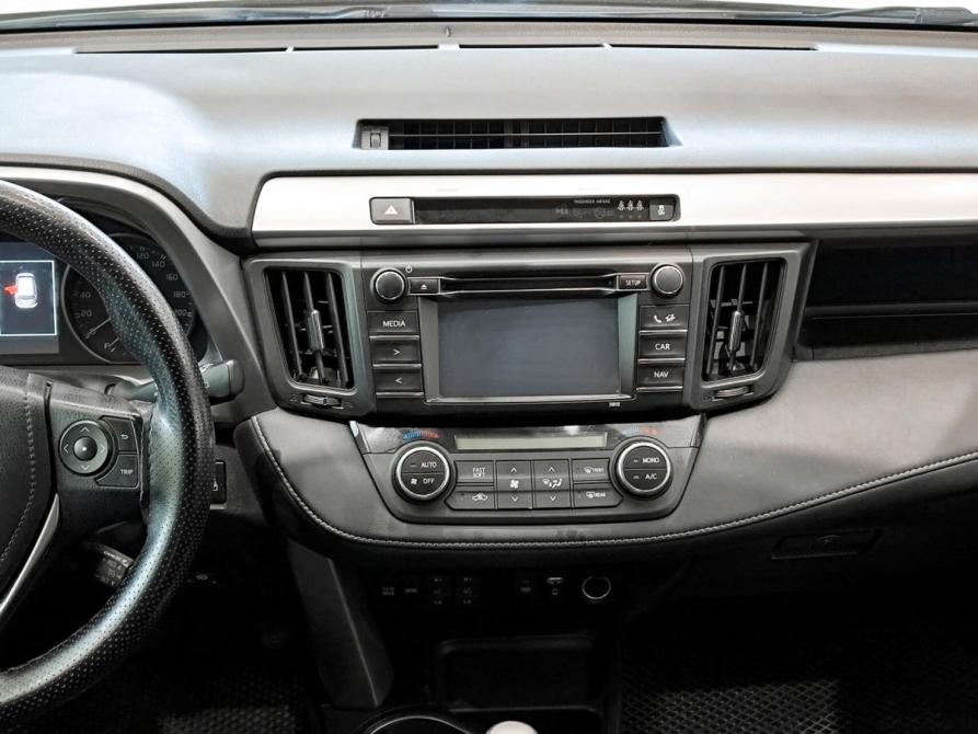 Toyota RAV4 IV (XA40) Рестайлинг Казань  - изображение 18