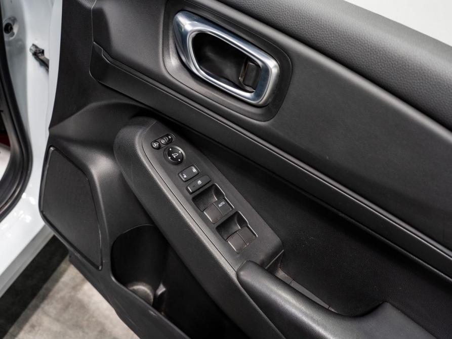 Honda Vezel II Чита  - изображение 17