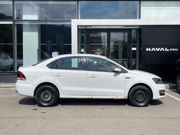Volkswagen Polo V с пробегом 2015 года, цена 989 000 рублей, 83061 км, седан, Автокод Объявления