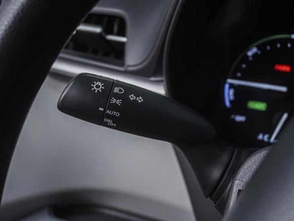 Toyota Sienna IV с пробегом 2021 года, цена 4 187 000 рублей, 81323 км, минивэн, Автокод Объявления