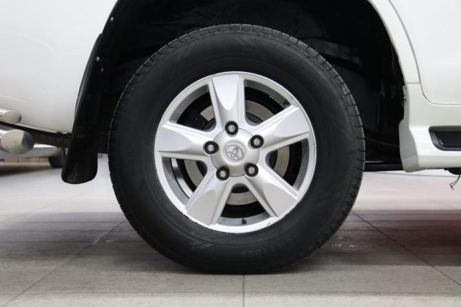 Toyota Land Cruiser 200 Series с пробегом 2011 года, цена 2 775 750 рублей, 595964 км, внедорожник, Автокод Объявления