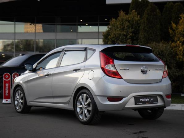 Hyundai Solaris I с пробегом 2012 года, цена 828 000 рублей, 92940 км, хэтчбек, Автокод Объявления