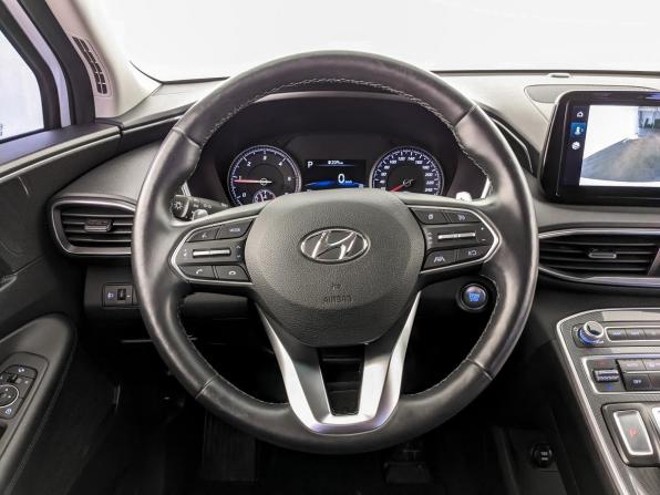 Hyundai Santa Fe IV с пробегом 2021 года, цена 3 579 500 рублей, 79988 км, внедорожник, Автокод Объявления
