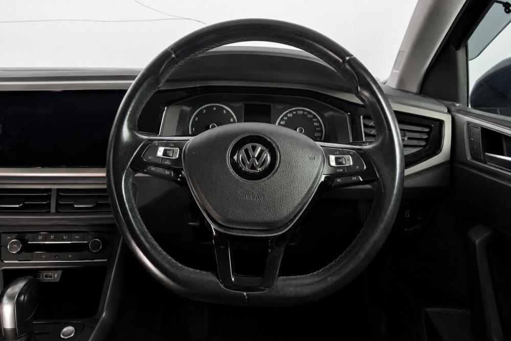 Volkswagen Polo VI (EU Market) Челябинск  - изображение 9