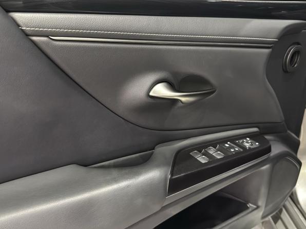 Lexus ES VII с пробегом 2021 года, цена 3 938 000 рублей, 78537 км, седан, Автокод Объявления