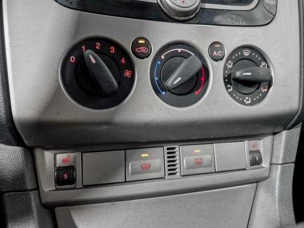 Ford Focus II Рестайлинг с пробегом 2009 года, цена 358 000 рублей, 202816 км, хэтчбек, Автокод Объявления