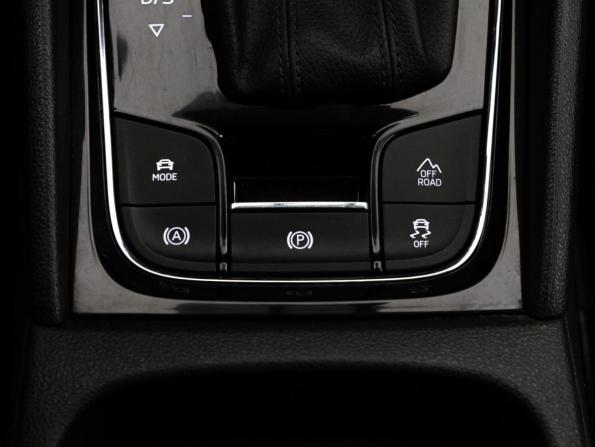 Skoda Kodiaq I с пробегом 2017 года, цена 1 799 000 рублей, 303654 км, внедорожник, Автокод Объявления