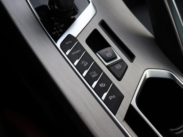 Geely Coolray I с пробегом 2024 года, цена 1 980 000 рублей, 39747 км, внедорожник, Автокод Объявления