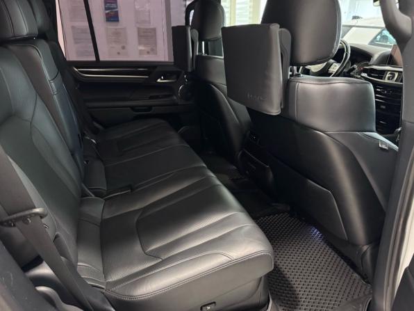 Lexus LX III Рестайлинг 2 с пробегом 2020 года, цена 8 600 000 рублей, 194245 км, внедорожник, Автокод Объявления