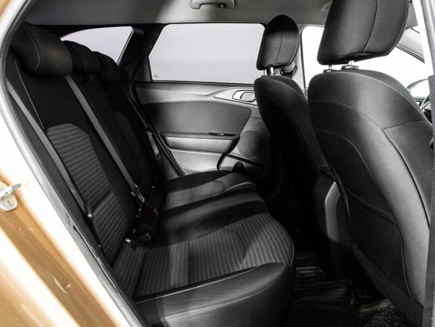 Kia Ceed III Рестайлинг Санкт-Петербург  - изображение 19