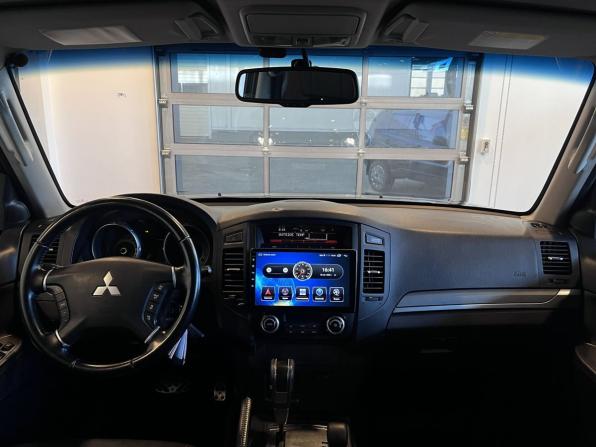Mitsubishi Pajero IV Рестайлинг 1 с пробегом 2011 года, цена 2 311 000 рублей, 194500 км, внедорожник, Автокод Объявления