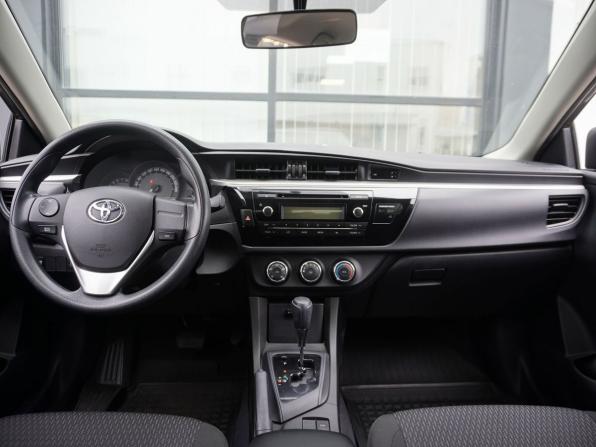 Toyota Corolla XI (E160 E170 E180) с пробегом 2013 года, цена 1 516 000 рублей, 58836 км, седан, Автокод Объявления