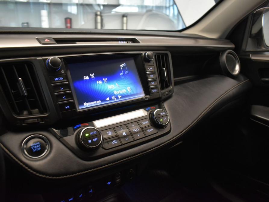 Toyota RAV4 IV (XA40) Рестайлинг Москва  - изображение 13