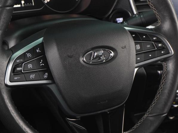 Lada (ВАЗ) Vesta I Рестайлинг (NG) с пробегом 2023 года, цена 1 159 000 рублей, 45780 км, седан, Автокод Объявления