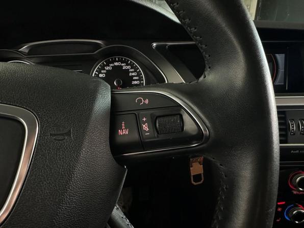 Audi A4 IV (B8) Рестайлинг с пробегом 2013 года, цена 1 469 000 рублей, 137000 км, седан, Автокод Объявления