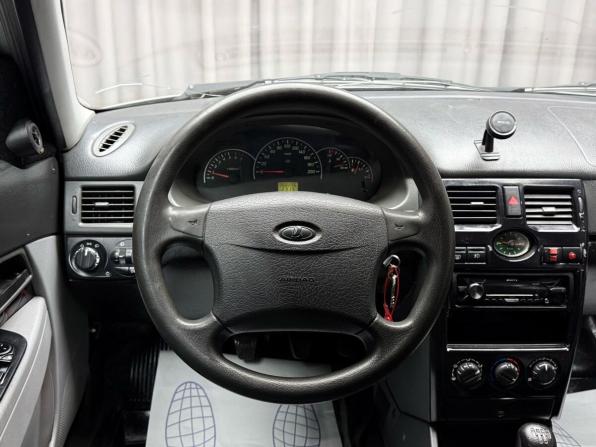 Lada (ВАЗ) Priora I с пробегом 2007 года, цена 319 000 рублей, 268250 км, седан, Автокод Объявления