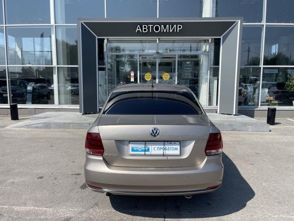 Volkswagen Polo V Рестайлинг с пробегом 2015 года, цена 722 500 рублей, 249427 км, седан, Автокод Объявления