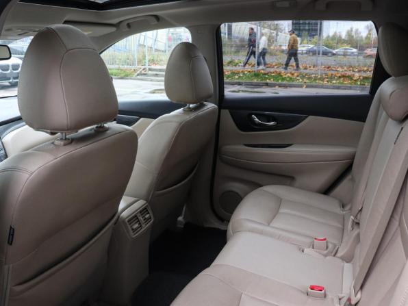 Nissan X-Trail III с пробегом 2015 года, цена 1 650 000 рублей, 177780 км, внедорожник, Автокод Объявления