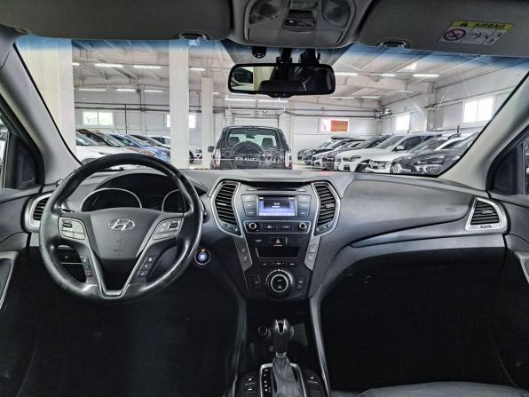 Hyundai Santa Fe III Рестайлинг с пробегом 2017 года, цена 2 200 000 рублей, 137601 км, внедорожник, Автокод Объявления
