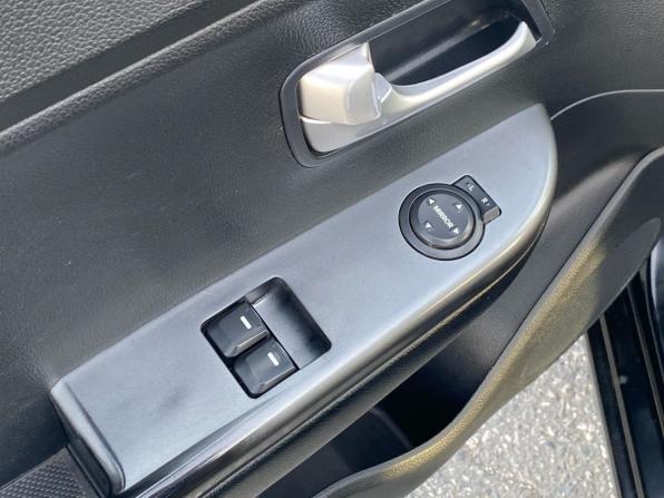 Kia Rio III с пробегом 2012 года, цена 559 000 рублей, 208000 км, седан, Автокод Объявления