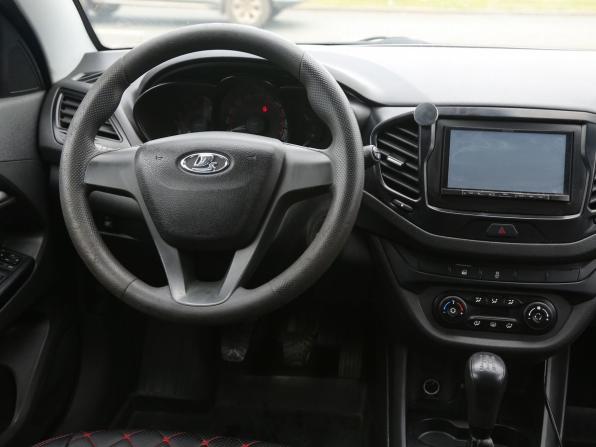 Lada (ВАЗ) Vesta I с пробегом 2018 года, цена 651 000 рублей, 230000 км, седан, Автокод Объявления