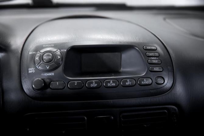 Toyota Corolla VIII (E110) Рестайлинг с пробегом 2001 года, цена 360 000 рублей, 274316 км, хэтчбек, Автокод Объявления
