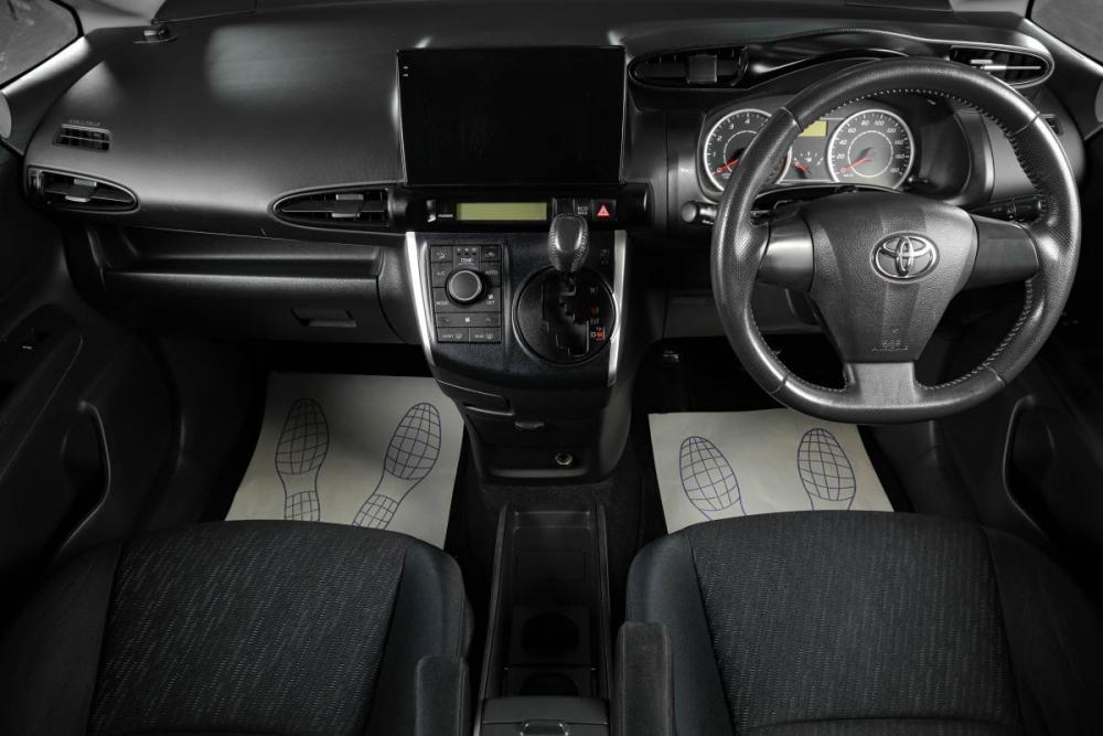 Toyota Wish II Тюмень  - изображение 13