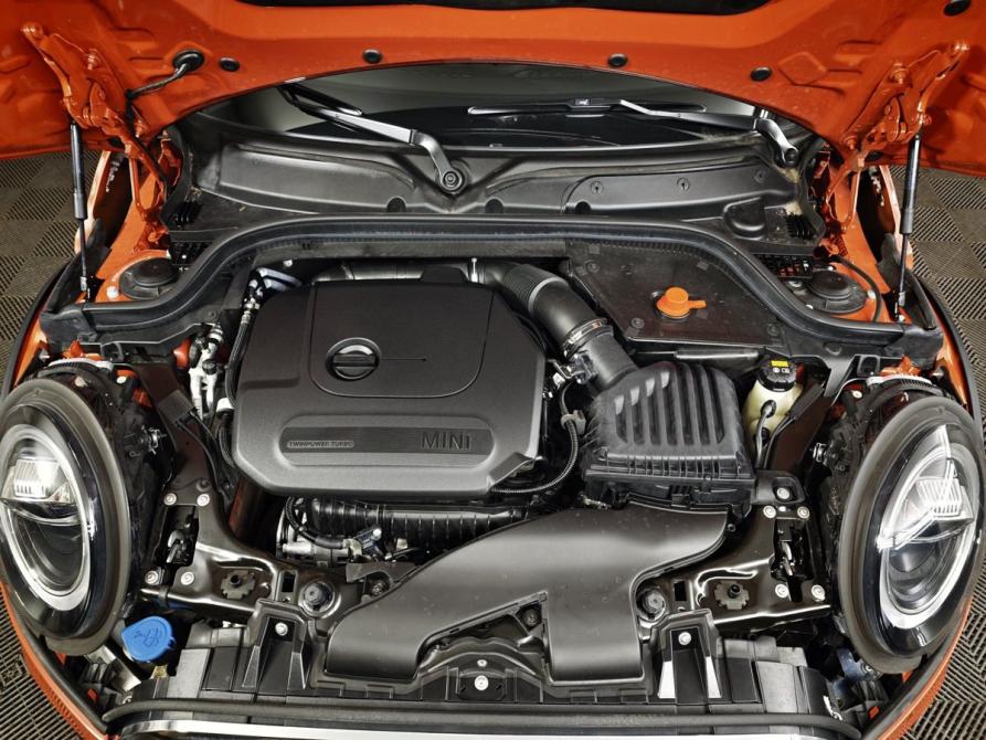 Mini Hatch III (F55/F56) Рестайлинг Москва  - изображение 10