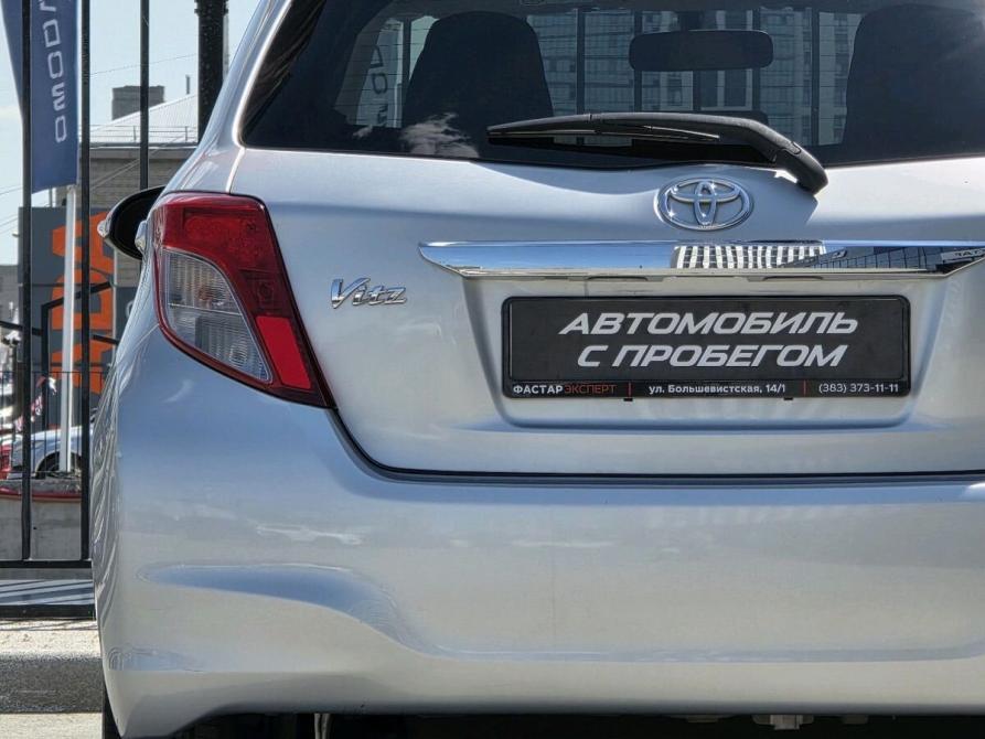 Toyota Vitz III (XP130) Новосибирск  - изображение 10