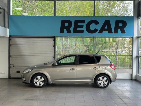 Kia Ceed I Рестайлинг с пробегом 2012 года, цена 640 000 рублей, 234100 км, хэтчбек, Автокод Объявления