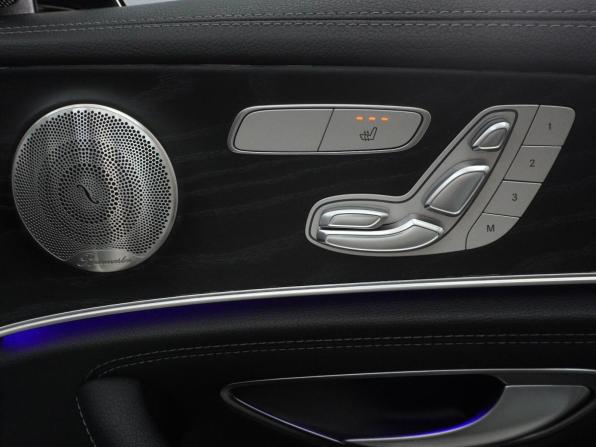 Mercedes-Benz E-Класс V (W213 S213 C238) Рестайлинг с пробегом 2021 года, цена 6 149 000 рублей, 112290 км, седан, Автокод Объявления