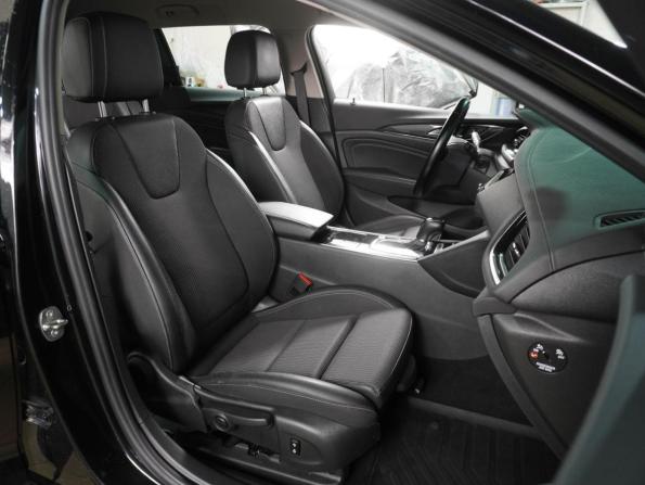 Opel Insignia II с пробегом 2018 года, цена 1 889 000 рублей, 169240 км, универсал, Автокод Объявления