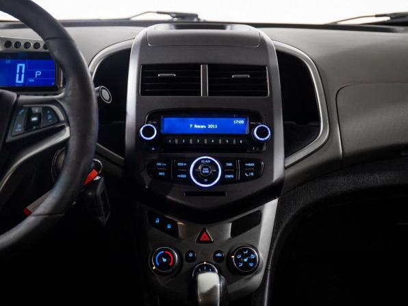 Chevrolet Aveo II с пробегом 2013 года, цена 589 500 рублей, 180000 км, седан, Автокод Объявления