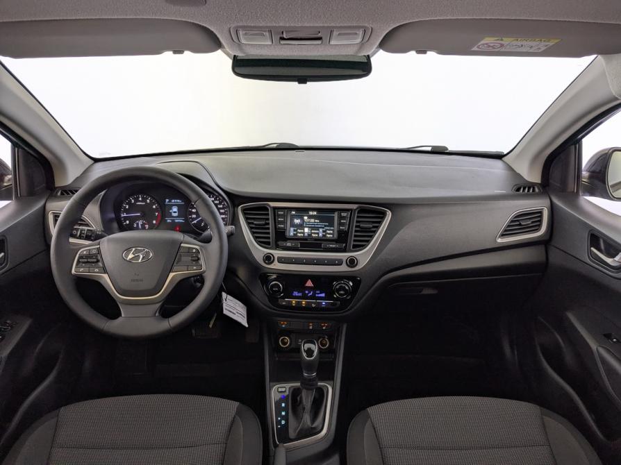 Hyundai Solaris II Москва  - изображение 14