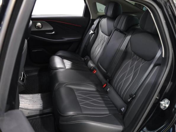 Chery Arrizo 8 с пробегом 2023 года, цена 1 999 000 рублей, 36115 км, седан, Автокод Объявления