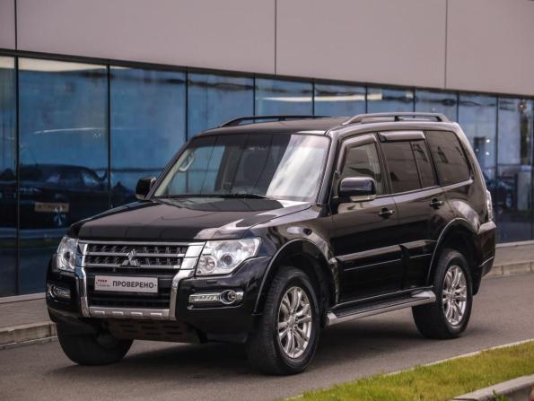 Mitsubishi Pajero IV Рестайлинг 2 с пробегом 2018 года, цена 2 399 777 рублей, 153182 км, внедорожник, Автокод Объявления