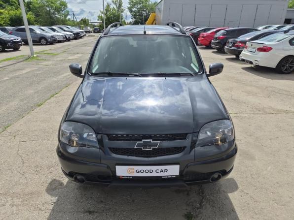 Chevrolet Niva I Рестайлинг с пробегом 2018 года, цена 650 000 рублей, 115676 км, внедорожник, Автокод Объявления